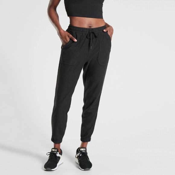 NWT Athleta Farallon Jogger Sz 6 - Picture 1 of 8